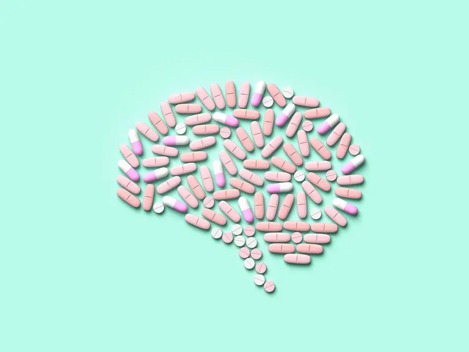 image of the brain made of multivitamins